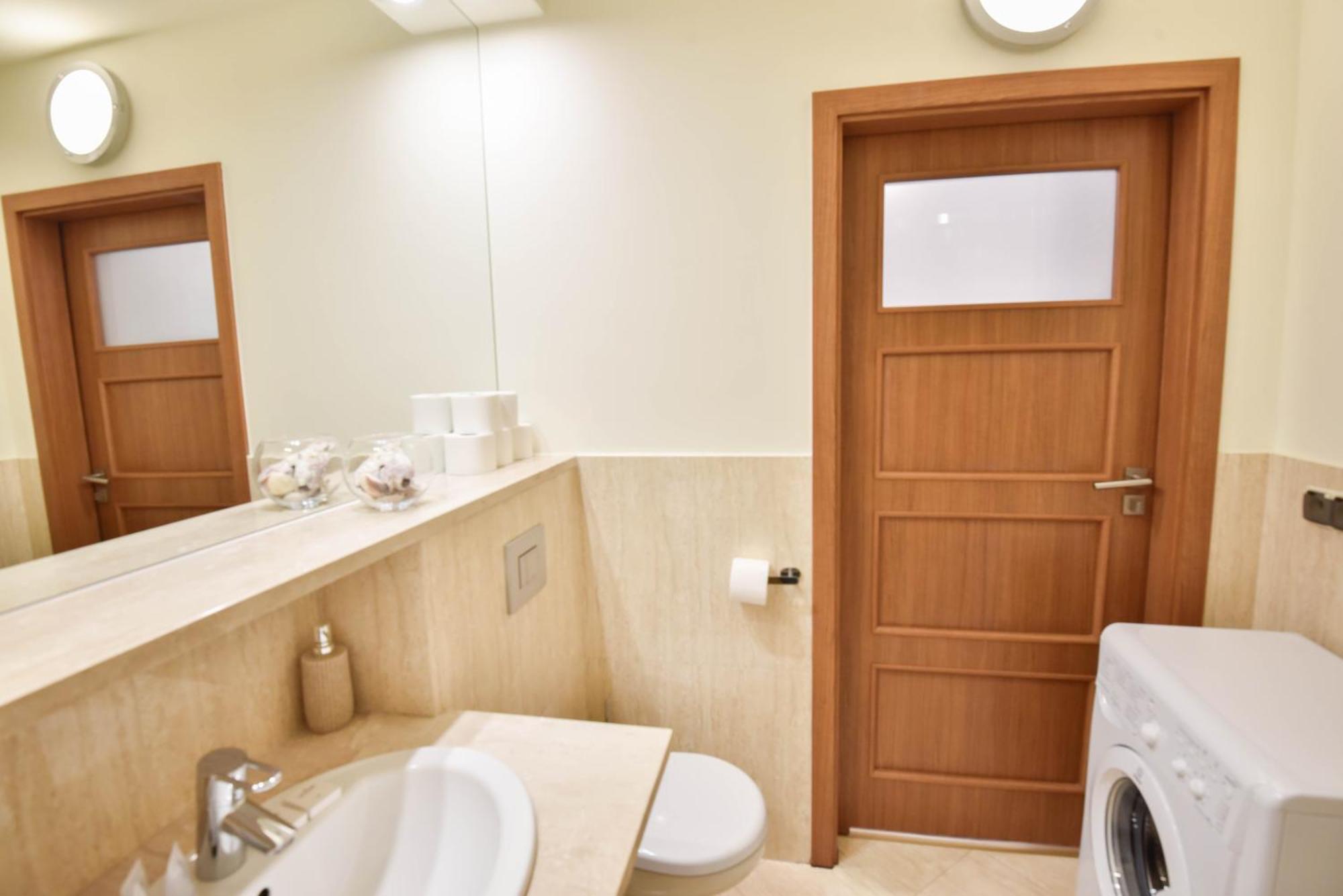 Apartamenty Mistral Z Parkingiem - Promenada & Morze - Apartamenty Na Wyspie Swinoujscie Kültér fotó