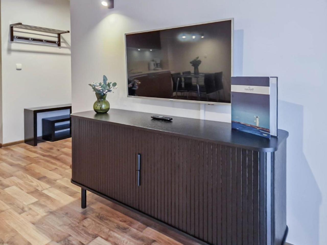 Apartamenty Mistral Z Parkingiem - Promenada & Morze - Apartamenty Na Wyspie Swinoujscie Kültér fotó