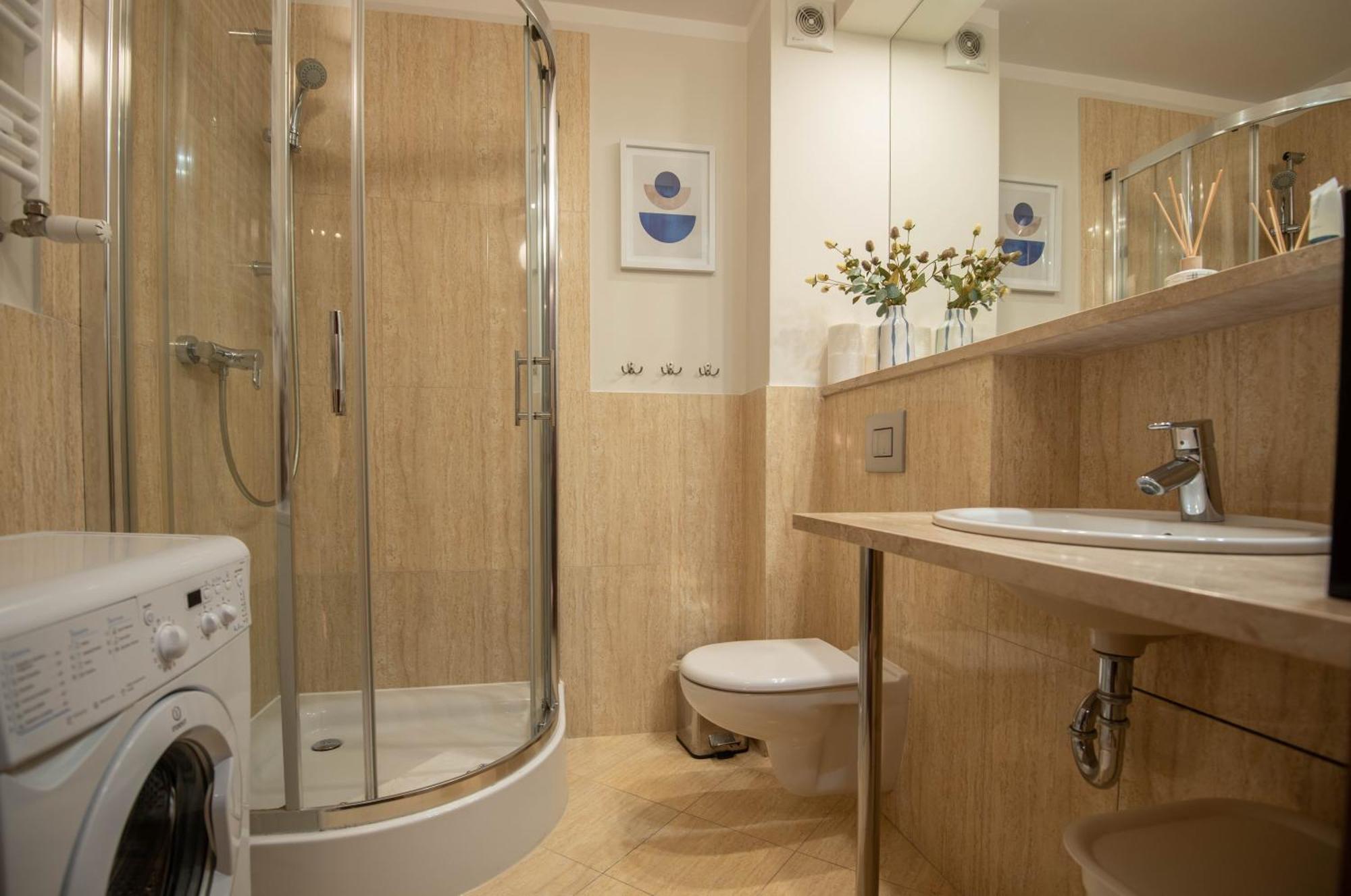 Apartamenty Mistral Z Parkingiem - Promenada & Morze - Apartamenty Na Wyspie Swinoujscie Kültér fotó
