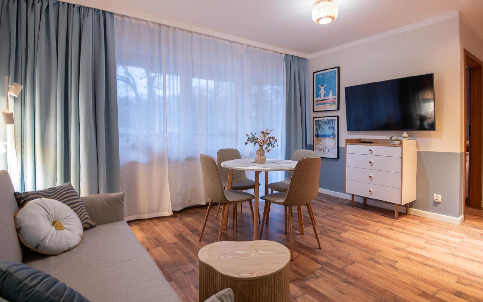 Apartamenty Mistral Z Parkingiem - Promenada & Morze - Apartamenty Na Wyspie Swinoujscie Kültér fotó